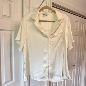 Topshop | Ivory Satin Button-Up Shirt | Size US 2
